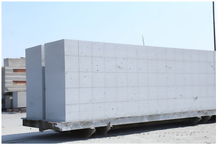 南平加气块 加气砌块 轻质砖气孔结构及其影响因素